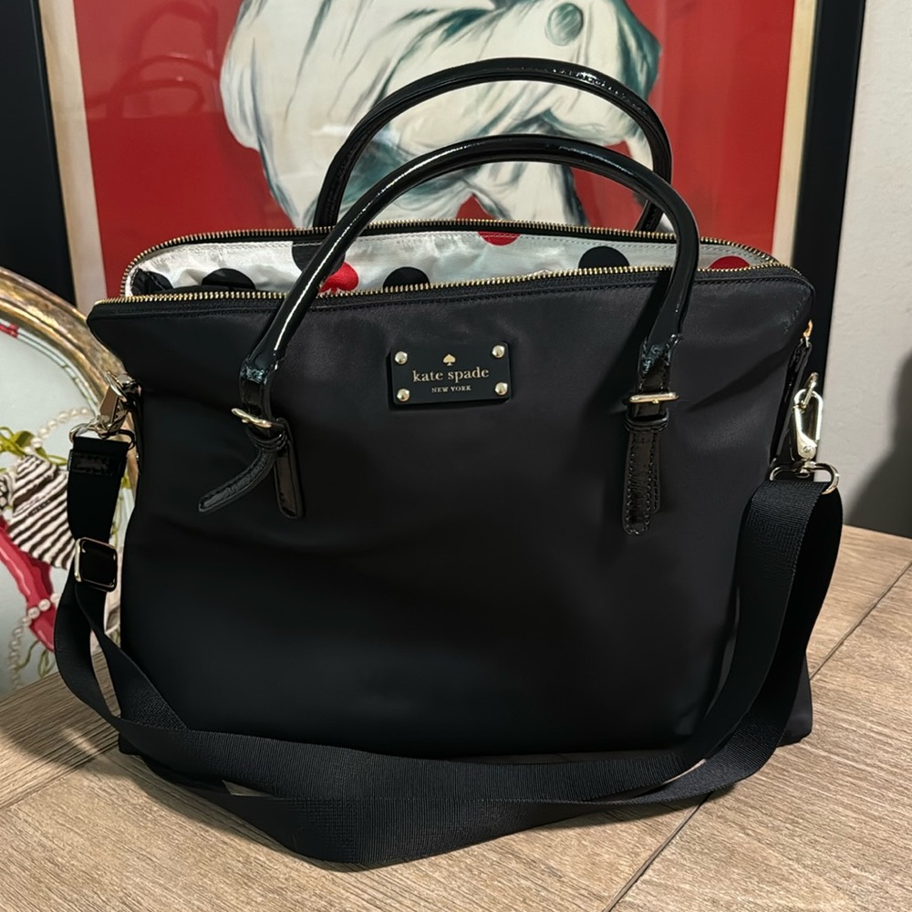 Kate Spade Laptop Bag NWT polka dot interior